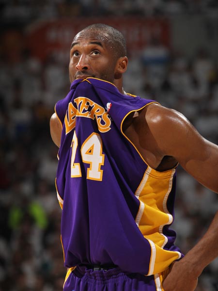 的中卫显得 的中卫显得