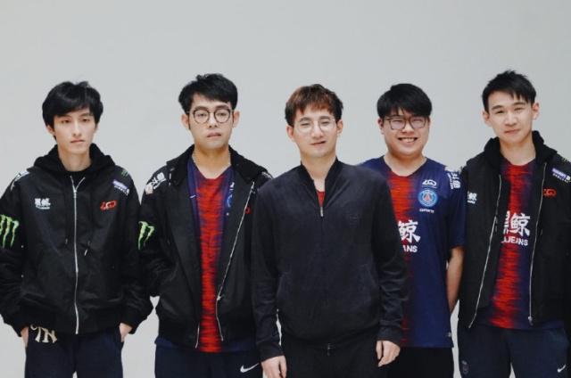 迅猛的边路 迅猛的边路