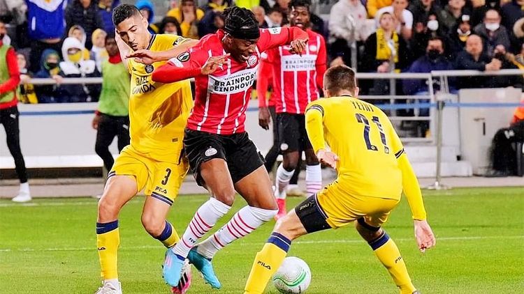 记者：米兰、热刺、维拉都接触拉比奥经纪人，但没找马赛谈判